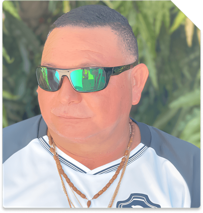 Mr Soares · Gérant SOC
